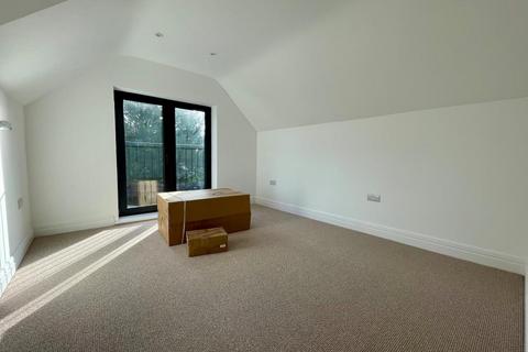 1 bedroom flat to rent, Finchampstead Road,  Finchampstead,  RG40