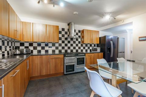 undefined, *House Share* Rothbury Terrace, Heaton, NE6