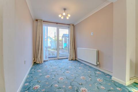 3 bedroom semi-detached house for sale, Boyers Walk, Leicester Forest East, LE3