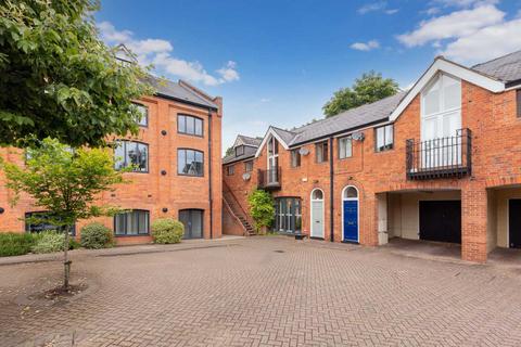 2 bedroom apartment for sale, New Street, Henley-On-Thames RG9