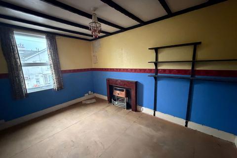 2 bedroom flat for sale, Warbro Road, Torquay TQ1