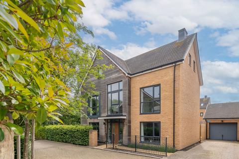5 bedroom detached house for sale, Ormrod Grove, Locking