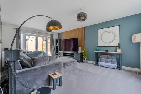 5 bedroom detached house for sale, Ormrod Grove, Locking