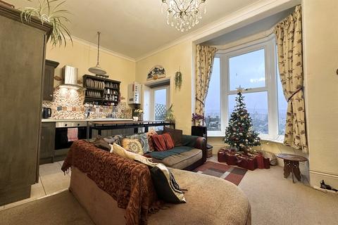 1 bedroom flat to rent, Swanage