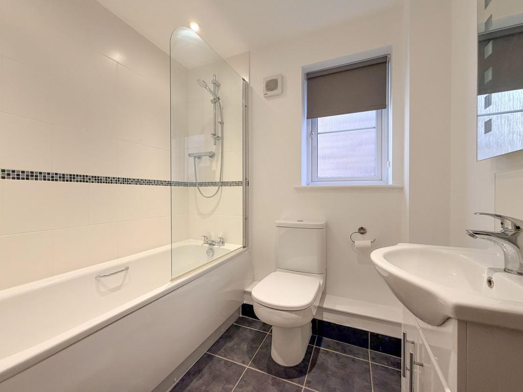 Family bathroom