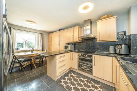 3 bedroom end of terrace house to rent, Redriff Road, London SE16