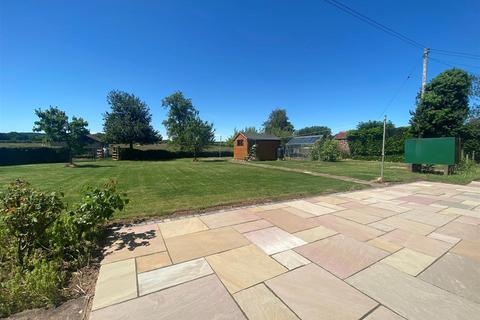 3 bedroom detached house to rent, Lea, Ross-On-Wye