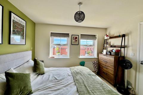 3 bedroom semi-detached house for sale, Anning Crescent, East Leake, LE12