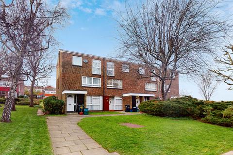 2 bedroom maisonette to rent, Pixton Way, Croydon, CR0