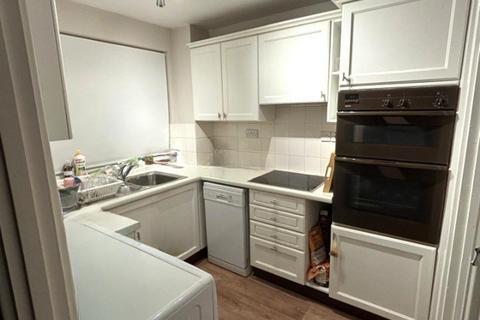 2 bedroom maisonette to rent, Pixton Way, Croydon, CR0