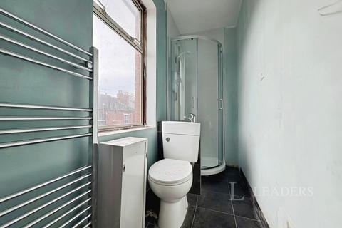 4 bedroom terraced house to rent, Gillam Street, Worcester, WR3