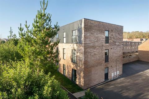 undefined, Pinhoe, Exeter