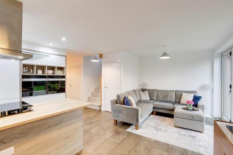 4 bedroom detached house for sale, Damstead Park Avenue, Alfreton DE55