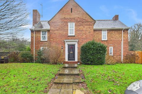 4 bedroom detached house for sale, Southampton Row, Pembroke Dock, SA72