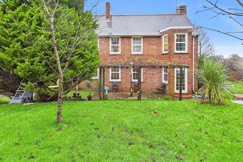 4 bedroom detached house for sale, Southampton Row, Pembroke Dock, SA72