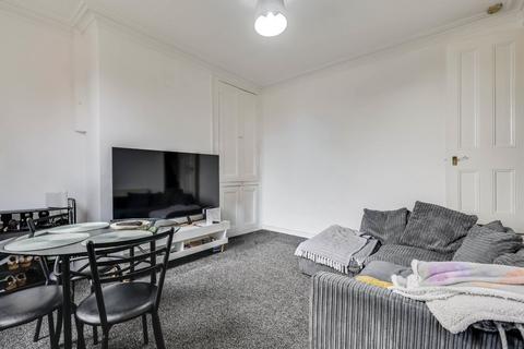 undefined, Salisbury Road, Leeds, West Yorkshire, LS12