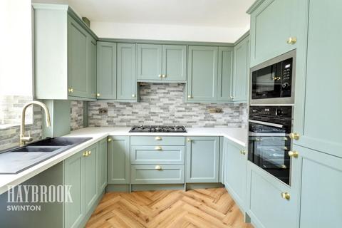 2 bedroom detached house for sale, Doncaster Road, Rotherham