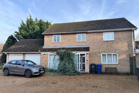 4 bedroom detached house to rent, The Street, Holywell Row, Suffolk, IP28 8LS