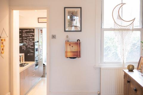 4 bedroom terraced house for sale, Eve Road, Old Isleworth