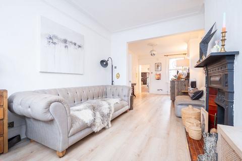 4 bedroom terraced house for sale, Eve Road, Old Isleworth