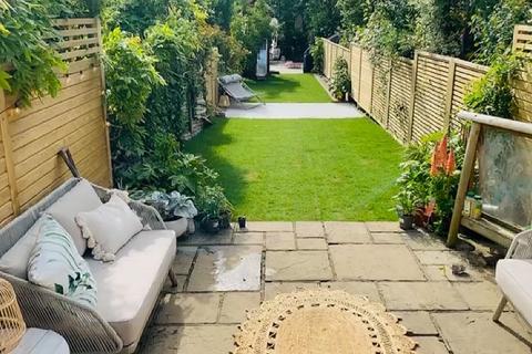 4 bedroom terraced house for sale, Eve Road, Old Isleworth