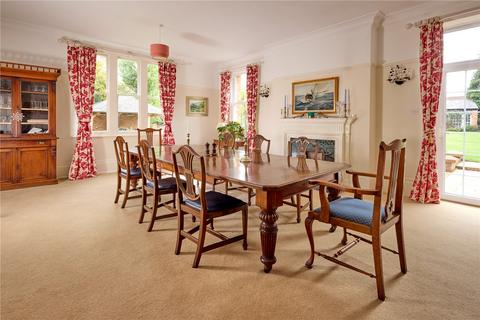 5 bedroom detached house for sale, Parsons Street, Woodford Halse, Daventry, Northamptonshire, NN11