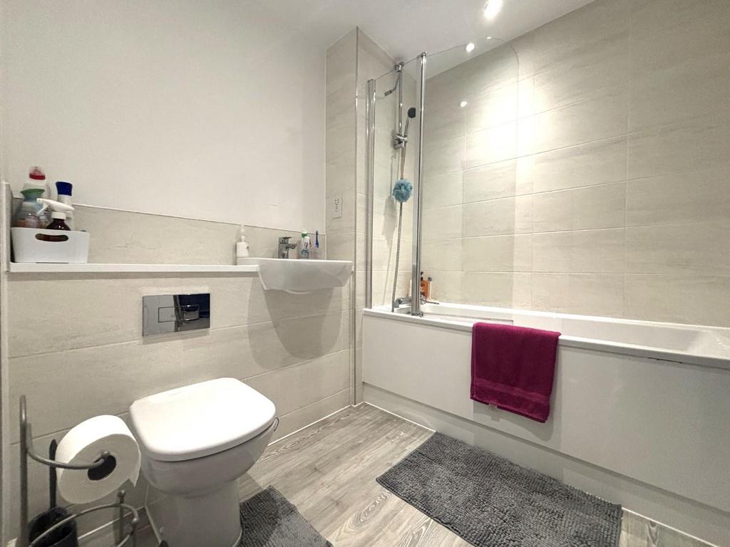 Bathroom.jpeg