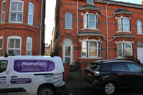 4 bedroom end of terrace house for sale, Shrewsbury Street, Old Trafford, Manchester. M16 7NY