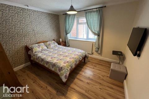 undefined, Peregrine Rise, Leicester