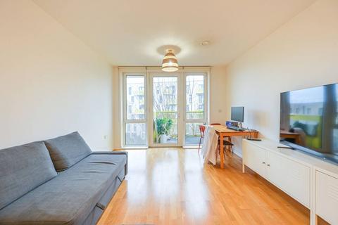 1 bedroom flat to rent, White Horse Lane, Stepney, London, E1