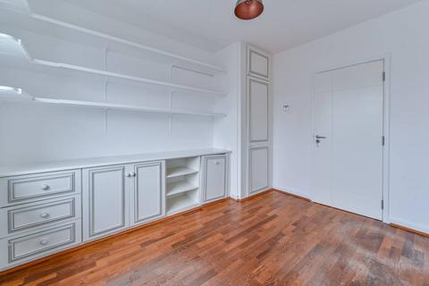 2 bedroom flat to rent, Sylvia Court, Islington, London, N1