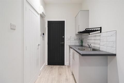 undefined, Wyken Avenue, Coventry CV2