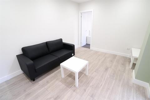 undefined, Wyken Avenue, Coventry CV2