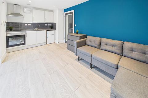 undefined, Wyken Avenue, Coventry CV2