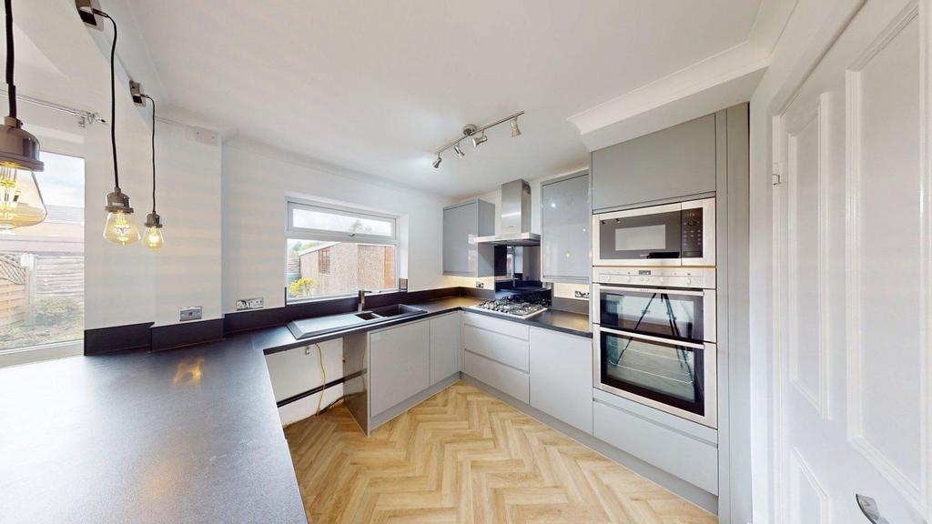 Kitchen / Diner