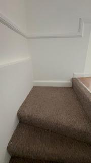 1 bedroom flat to rent, Village Way, London NW10