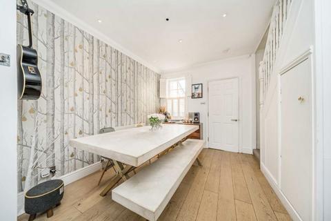 undefined, Thames Street, Weybridge KT13
