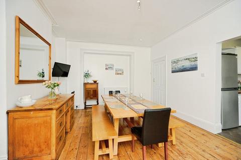 6 bedroom semi-detached house for sale, England Road South, Caernarfon LL55
