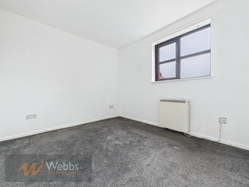 CAM05244 G0-PR0199-STILL004.jpg