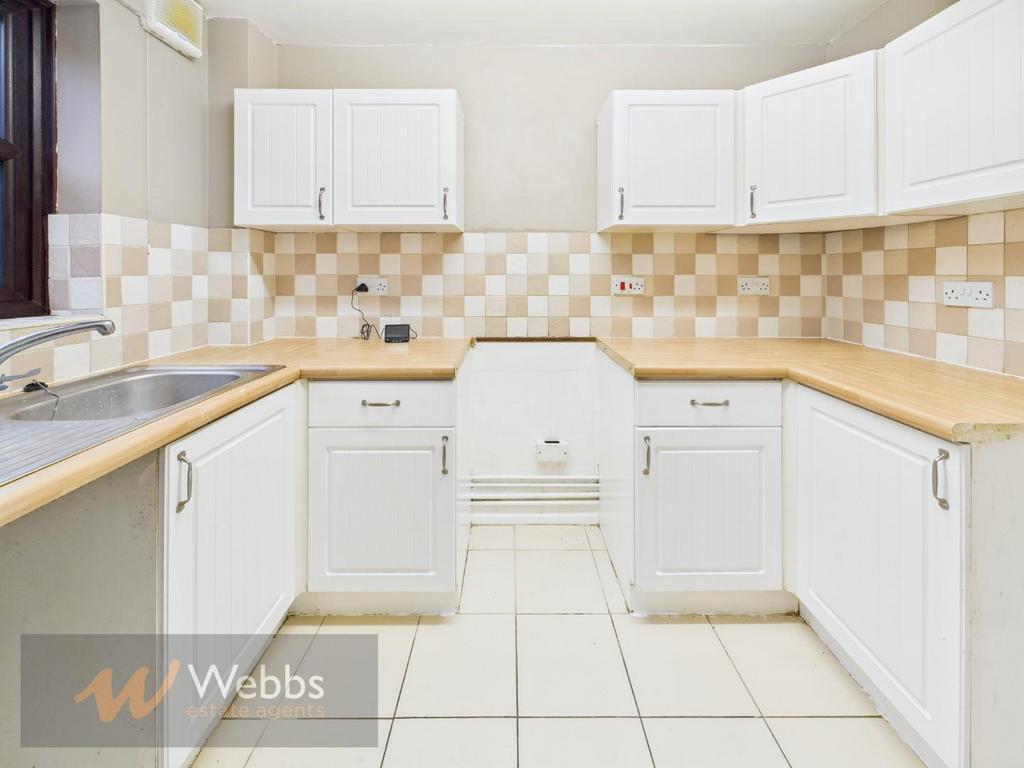 CAM05244 G0-PR0199-STILL014.jpg