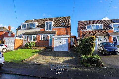 3 bedroom semi-detached house for sale - Oldnall Close, Stourbridge DY9