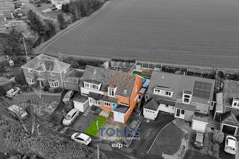 3 bedroom semi-detached house for sale, Oldnall Close, Stourbridge DY9