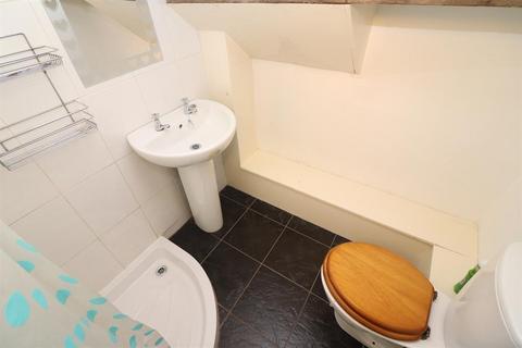 undefined, Blackburn Road, Bolton, BL1 7AL