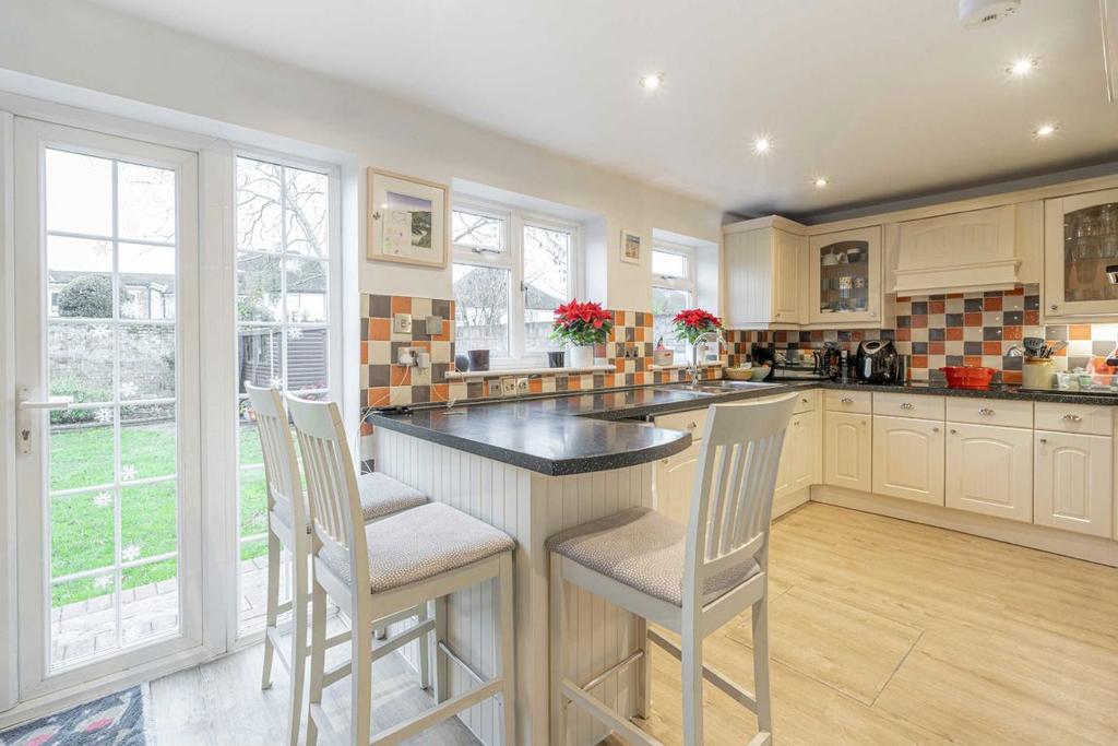 Kitchen, open plan living