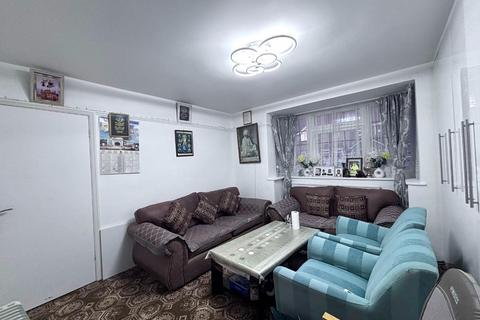 undefined, Berwick Avenue, Hayes