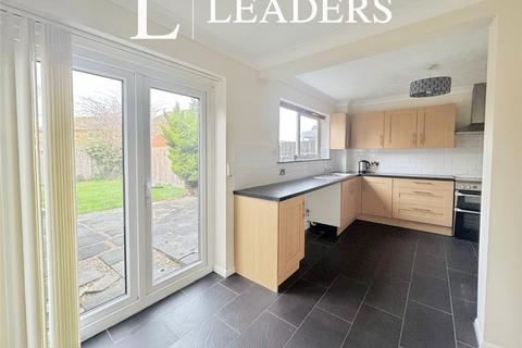 3 bedroom house to rent, Melford Way, Felixstowe, IP11