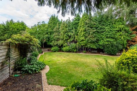 5 bedroom detached house for sale, 10 Church Street, Shifnal, TF11 9AA