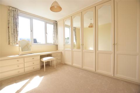 3 bedroom semi-detached house to rent, Fosse Way, Garforth, Leeds, West Yorkshire