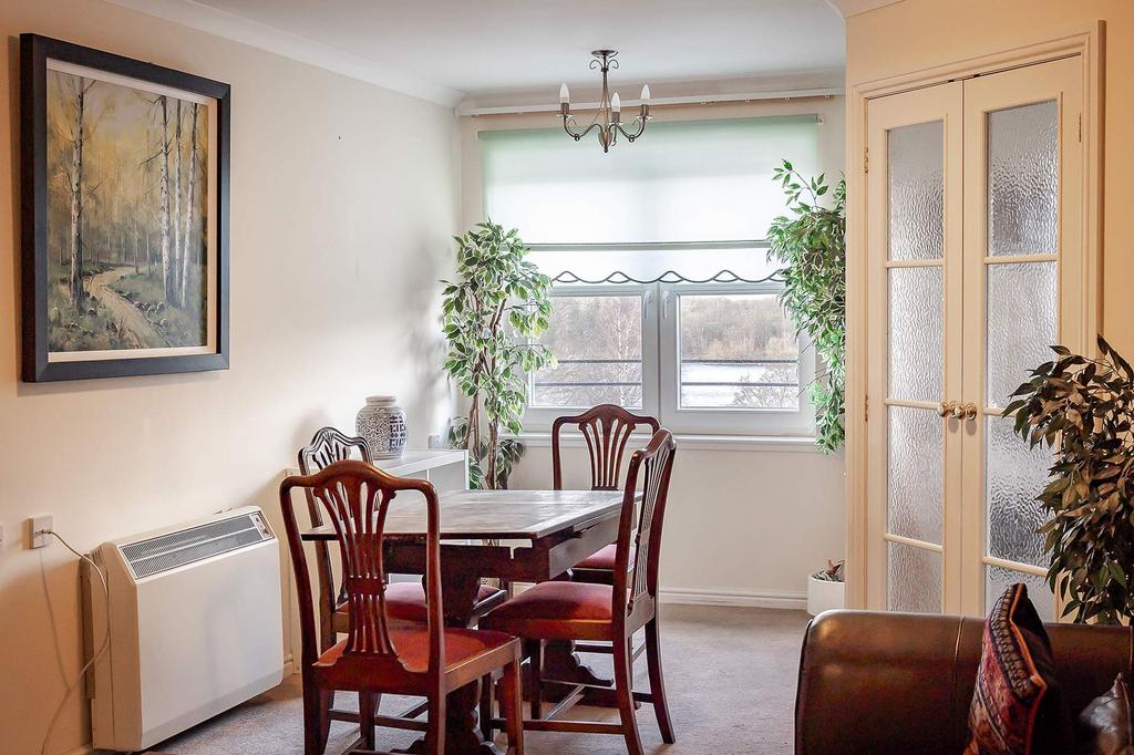 Living Room/Diner