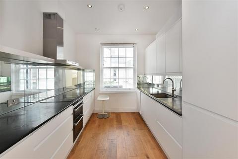 undefined, Commercial Road, Limehouse, E14